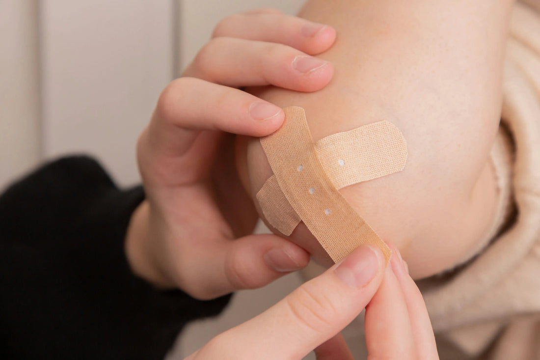 The Ultimate Summer First Aid Kit Checklist - G&M Medical Supply